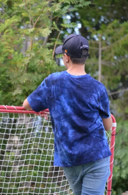 Barn vid fotbollsmal